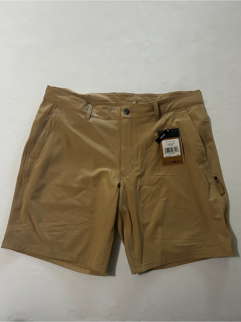 The North Face NWT 38 Long Men's Tan Performance Shorts